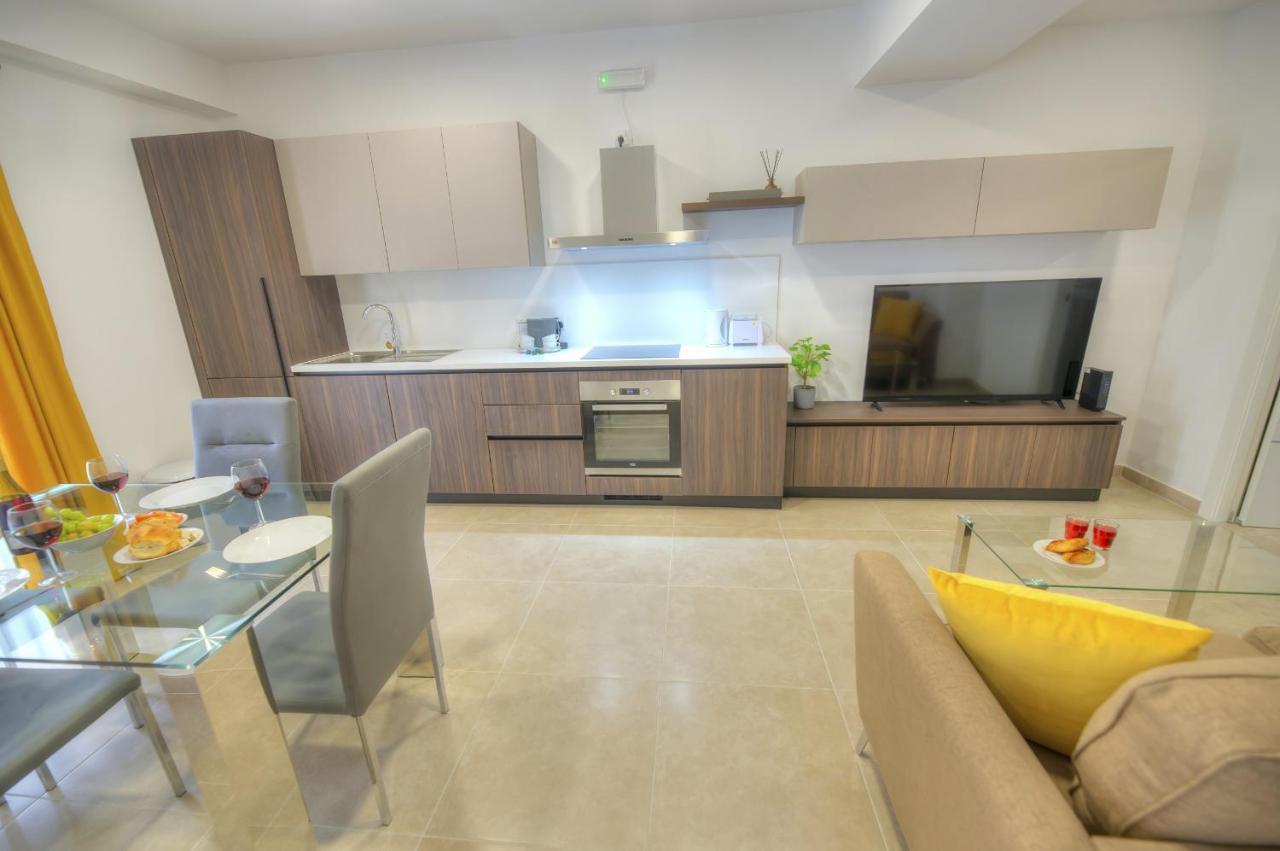 Brand New And Tastefully Furnished 2 Bedroom Apartment Ddif1-2 Gzira Zewnętrze zdjęcie